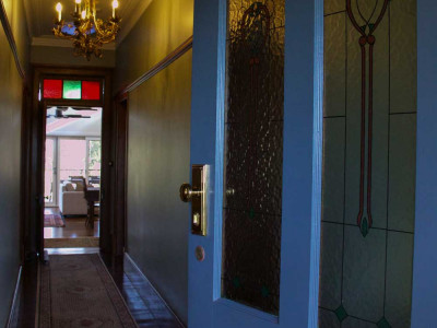 What a transformation: This charming 159-year-old Victorian cottage gets a peaceful modern makeover What a transformation: This charming 159-year-old Victorian cottage gets a peaceful modern makeover