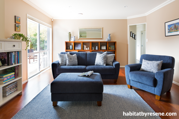 lounge, white, neutrals