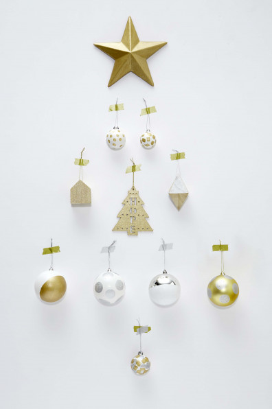 DIY: Have yourself a sparkly Christmas