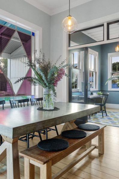 Wow, wow, wow! This 1893 villa’s Victorian-inspired colour palette is a must-see