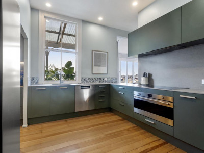 Wow, wow, wow! This 1893 villa’s Victorian-inspired colour palette is a must-see