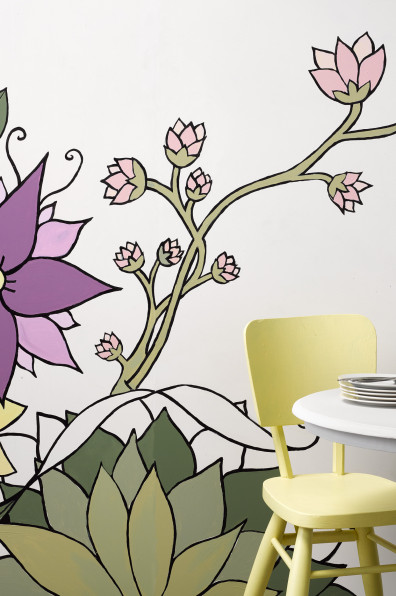 The enchanting world of flowercore home décor