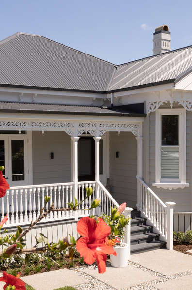 A 1910 villa with a harmonious blend of traditional and modern