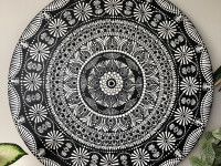 Artist Lynsey Watts creates one-of-a-kind mesmerising mandalas
