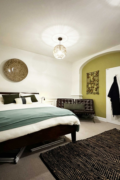 From historic hotel to home: Neil Finn-House's amazing apartment renovation From historic hotel to home: Neil Finn-House's amazing apartment renovation