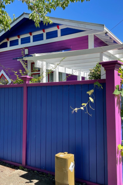 A transitional villa in colours of the rainbow is a real show-stopper A transitional villa in colours of the rainbow is a real show-stopper