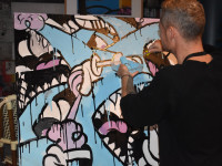 Art Battle Auckland’s first Spotlight artist Kelly Williams is stepping up to the canvas once again 