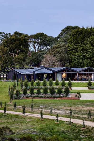 A 1980s farmhouse transformed into a modern, award-winning masterpiece A 1980s farmhouse transformed into a modern, award-winning masterpiece