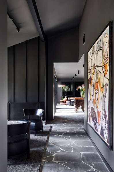 A 1980s farmhouse transformed into a modern, award-winning masterpiece A 1980s farmhouse transformed into a modern, award-winning masterpiece