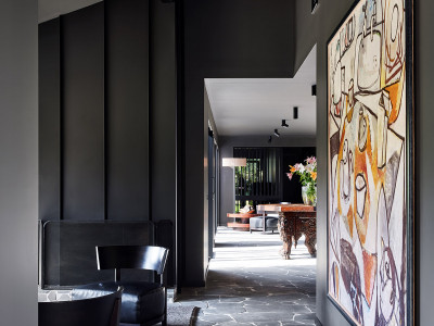 A 1980s farmhouse transformed into a modern, award-winning masterpiece A 1980s farmhouse transformed into a modern, award-winning masterpiece