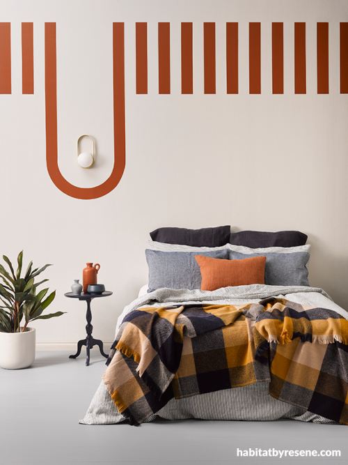 feature wall, orange, bedroom