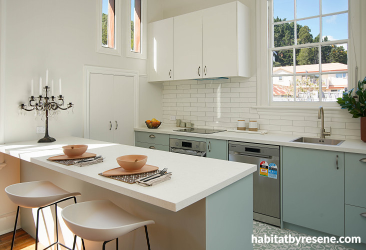 Resene villa kitchen