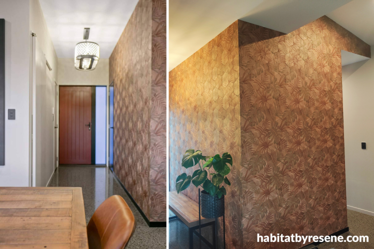 Wallpaper white entrance