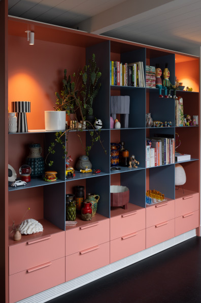 Alex Fulton's trendy beach house is bursting with colour and creativity