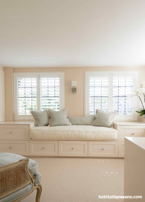 For the sun-filled dressing room, the dreamy Resene Half Spanish White was an obvious choice, creating a warm and inviting space to sit and relax. The ceiling is painted in Resene White.