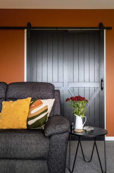 This home shows why you shouldn’t fear using edgy Resene Black on your walls This home shows why you shouldn’t fear using edgy Resene Black on your walls