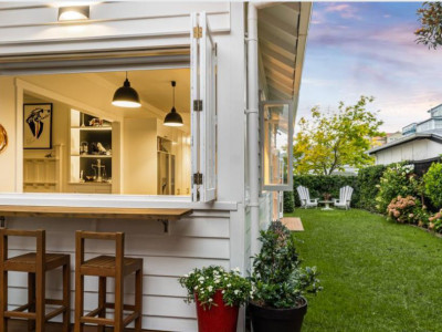 This Arts and Crafts style home masters the use of Resene whites and neutrals This Arts and Crafts style home masters the use of Resene whites and neutrals