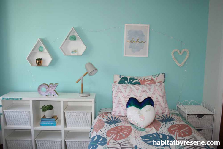 bedroom, aqua blue, children's room