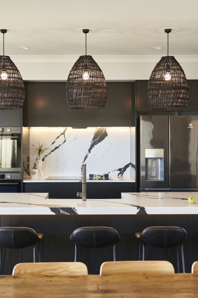 Beyond the ordinary: A home adorned in bold colours Beyond the ordinary: A home adorned in bold colours