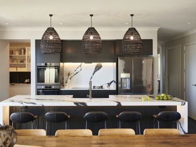 Beyond the ordinary: A home adorned in bold colours Beyond the ordinary: A home adorned in bold colours