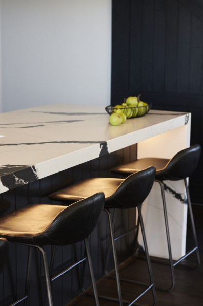 Beyond the ordinary: A home adorned in bold colours Beyond the ordinary: A home adorned in bold colours