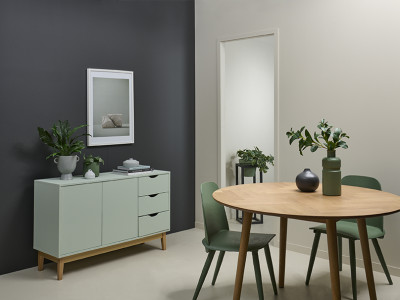 Embrace your dark side with vampy interiors