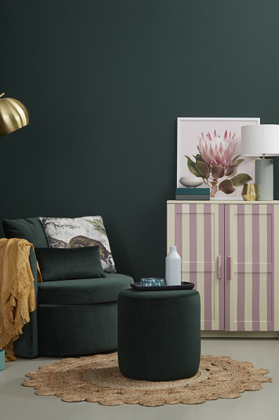 A guide to embracing a maximalism décor style