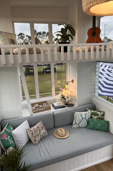 A Hamptons themed tiny home designed by lady tradies creates affordable luxury A Hamptons themed tiny home designed by lady tradies creates affordable luxury