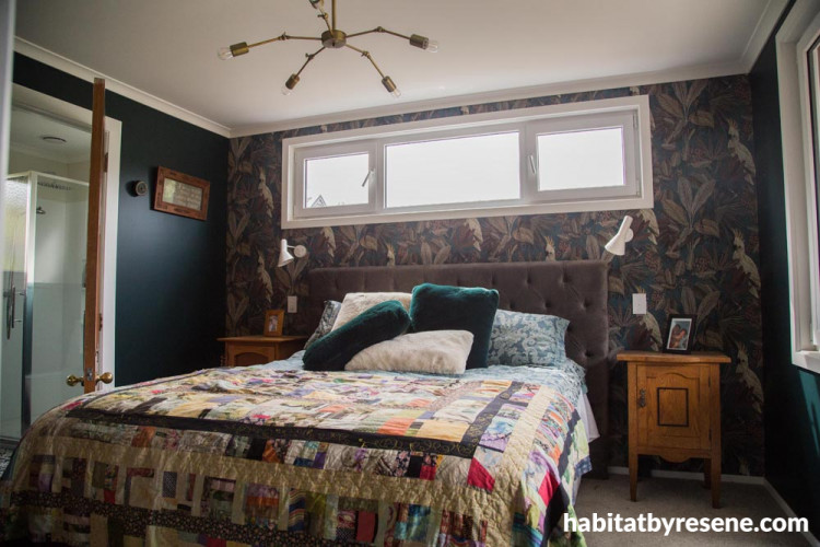 master bedroom, wallpaper