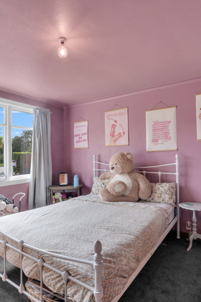 A home grounded in family history – and a colour surprise inside! 