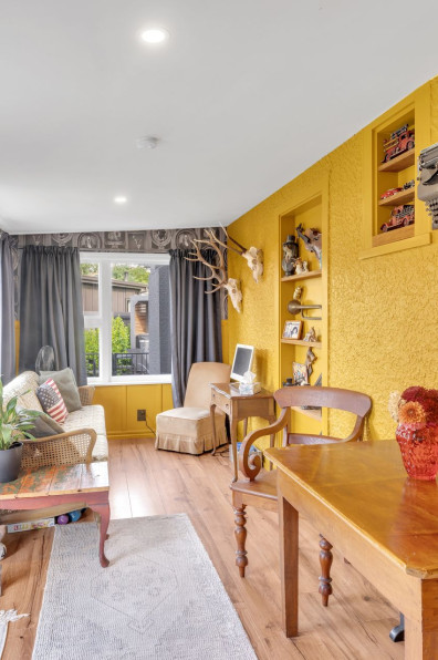 A home grounded in family history – and a colour surprise inside! 