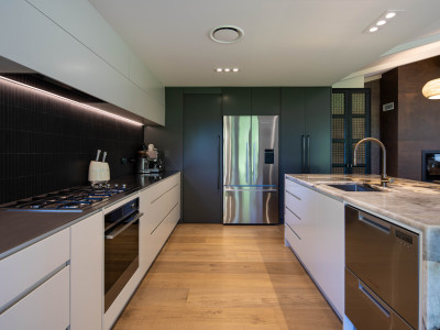 Modern elegance meets mid-century charm Modern elegance meets mid-century charm