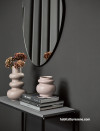 Entranceway, dark grey entranceway