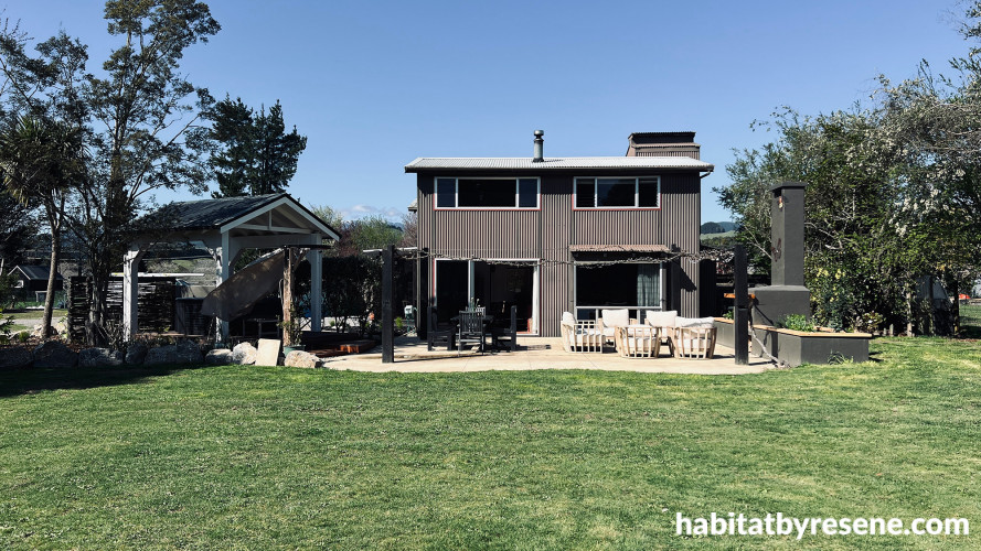 Exterior, exterior featuring Resene Masala