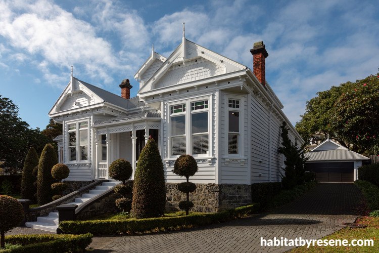 Exterior, exterior featuring Resene Concrete