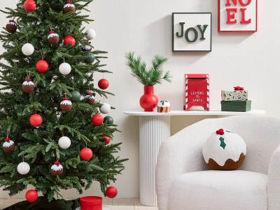 Tis the season: Three ways to make your home festive this Christmas  Tis the season: Three ways to make your home festive this Christmas