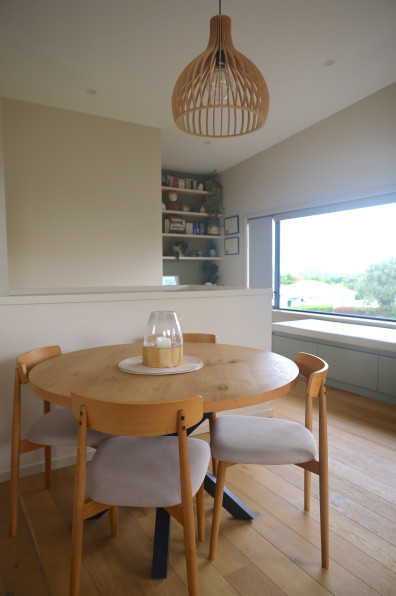 Grounded coastal living in the South Island