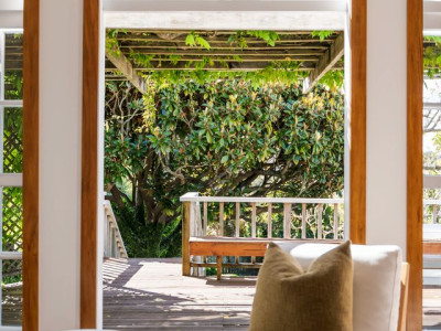 The Resene Black White refresh that brought this villa back to life The Resene Black White refresh that brought this villa back to life