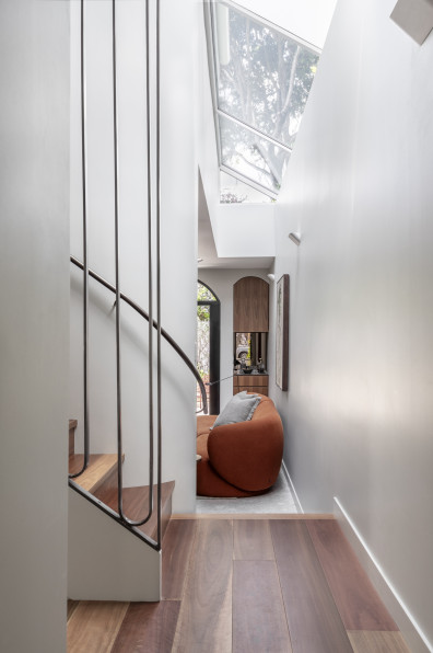 A colourfully confident Australian home
