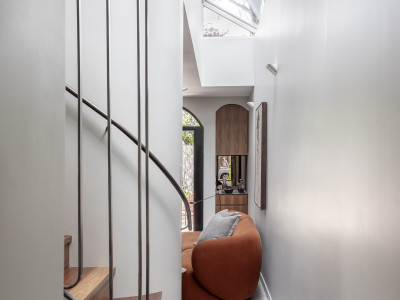 A colourfully confident Australian home A colourfully confident Australian home