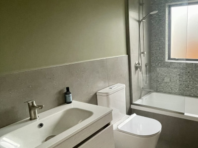 Bathroom makeover plans? Here’s how to do it right! 