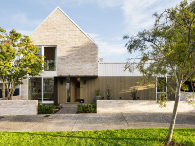 Clever design and soft tones for a compact home Clever design and soft tones for a compact home