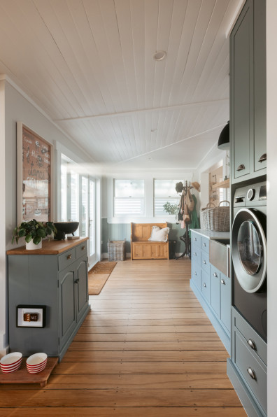 A 1930s coastal home finds a new life A 1930s coastal home finds a new life