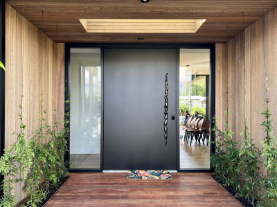 She’s done it again! See how Priyanka has transformed this home into a luxurious sanctuary She’s done it again! See how Priyanka has transformed this home into a luxurious sanctuary