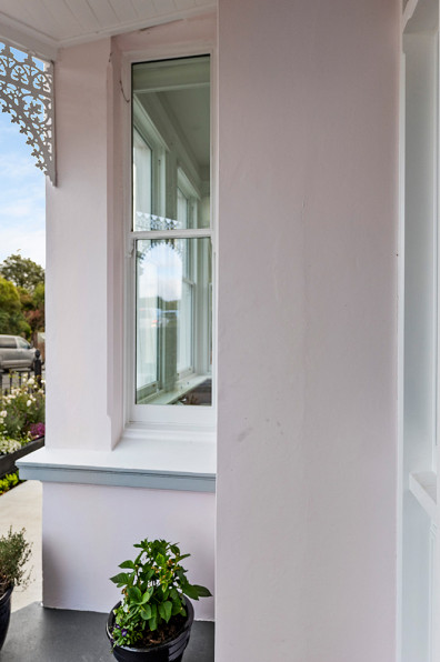 Pink walls and Pohutukawa dreams Pink walls and Pohutukawa dreams