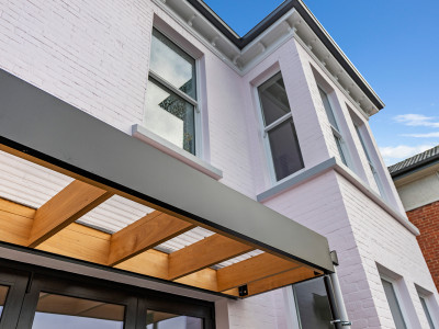 Pink walls and Pohutukawa dreams