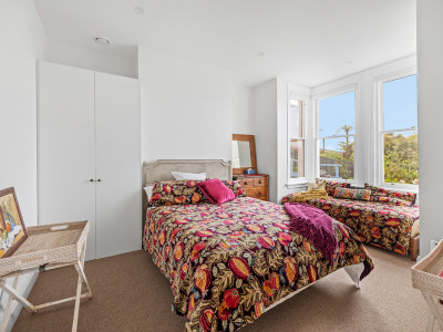 Pink walls and Pohutukawa dreams