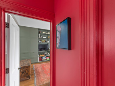 Pink walls and Pohutukawa dreams Pink walls and Pohutukawa dreams