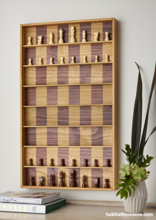 Vertical chess board