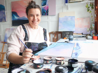 Artist Kate Hursthouse finds her groove post pandemic
